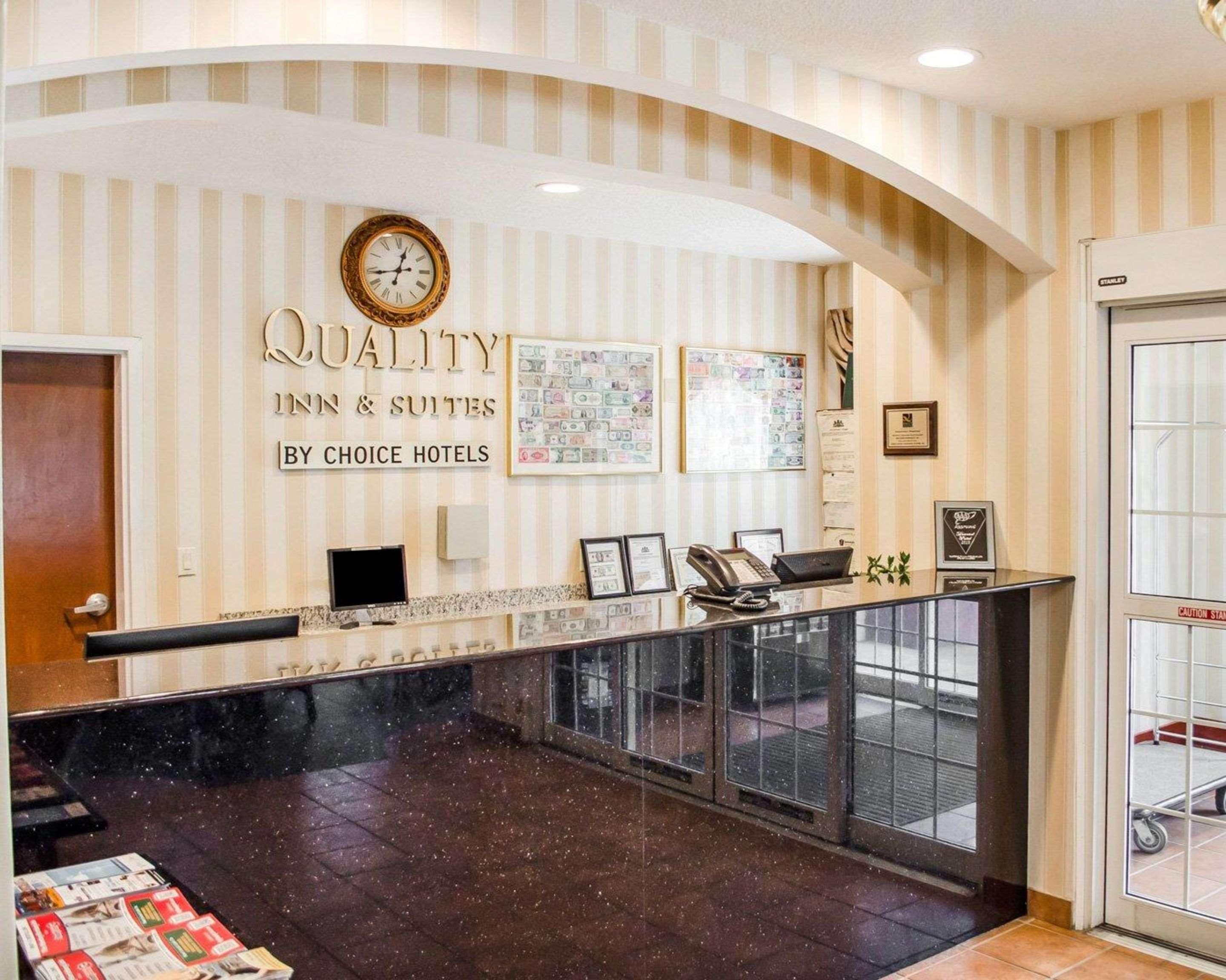 Quality Inn & Suites Hershey Exterior photo